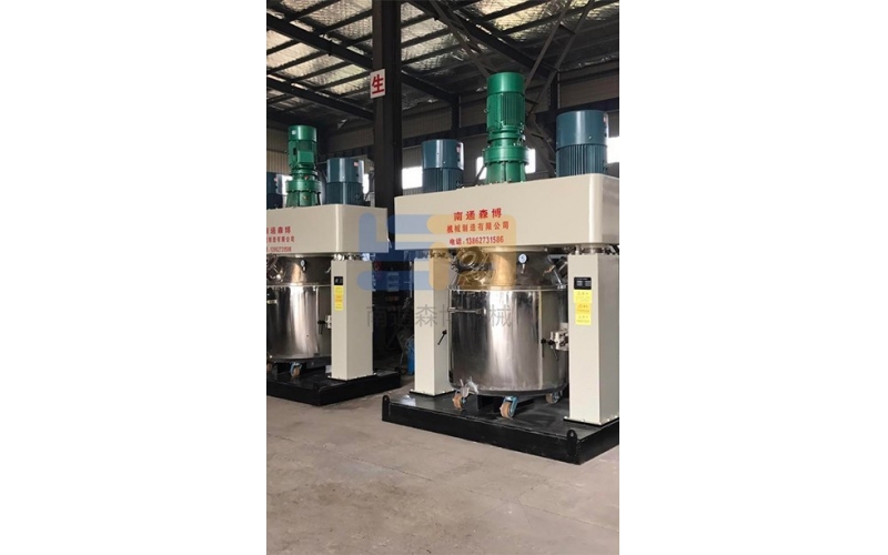 The difference between Senbo Machinery's fine counting high-speed disperser and strong disperser